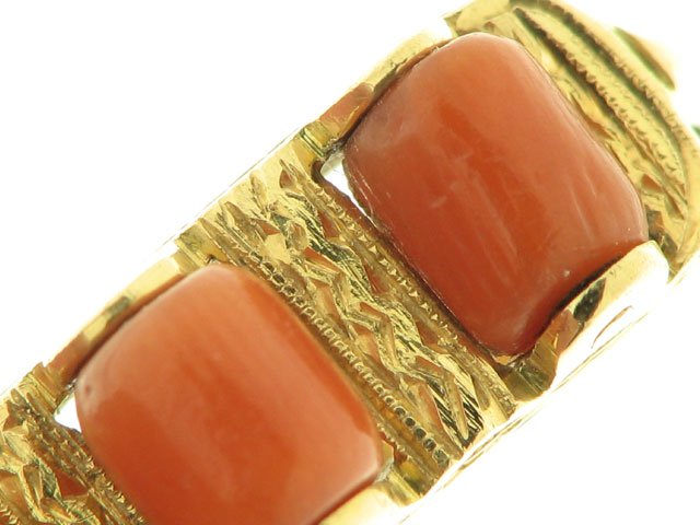 Anello con corallo Sciacca, terza veduta