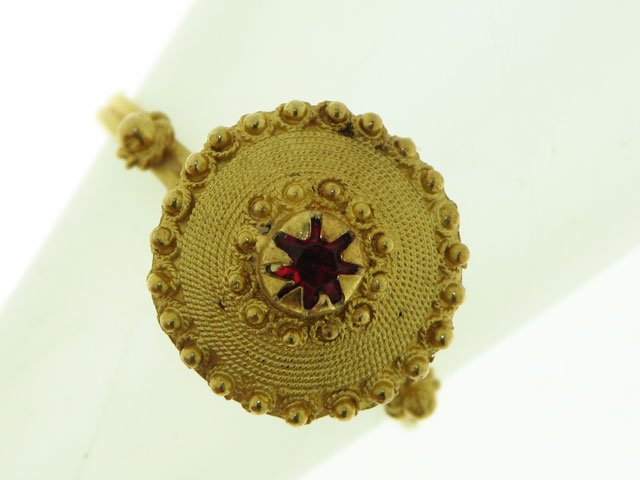Anello moderno a imitazione etrusca, seconda veduta