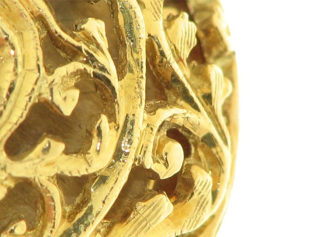 Orologio spilla, quarta veduta